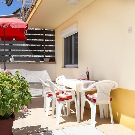 Kuca Za Odmor Marija Βίλα Πόρετς Εξωτερικό φωτογραφία